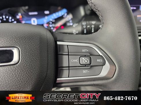 New 2026 Jeep Compass Latitude image 18