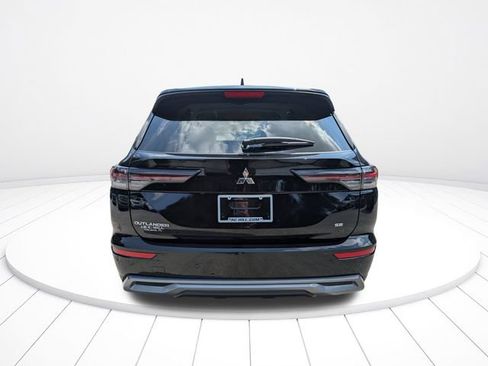 New 2026 Mitsubishi Outlander SE FWD image 5