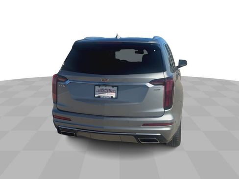 Used 2024 Cadillac XT6 Premium Luxury image 7