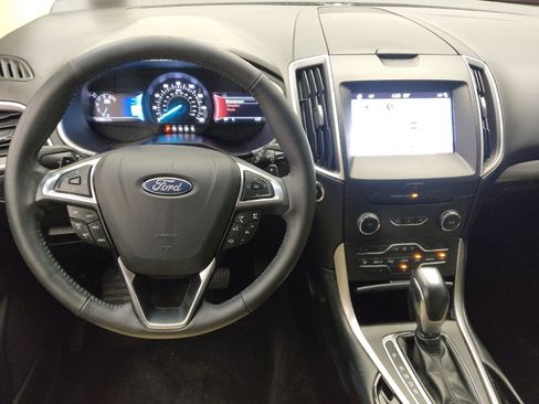 Used 2017 Ford Edge SEL w/ Equipment Group 201A image 22