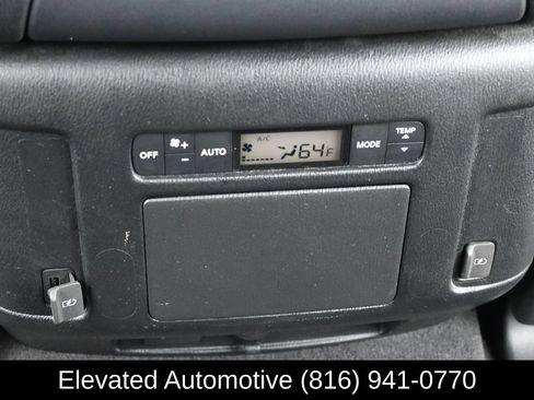Used 2018 INFINITI QX80 4WD w/ Driver Assistance Package image 17
