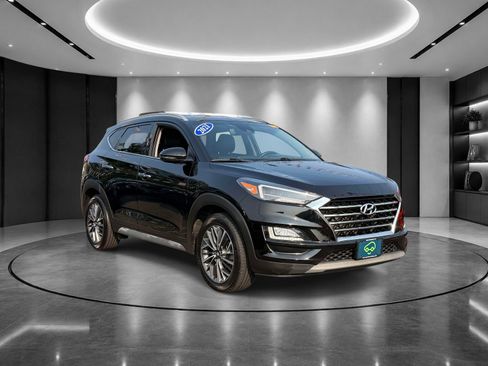 Used 2021 Hyundai Tucson Limited AWD/4WD image 2