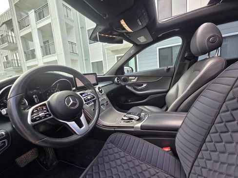 Used 2019 Mercedes-Benz C 300 Sedan image 34