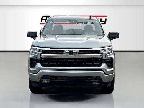 Used 2023 Chevrolet Silverado 1500 RST w/ Z71 Off-Road Package AWD/4WD image 2