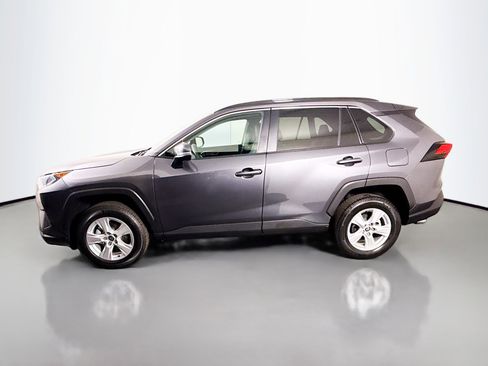 Used 2021 Toyota RAV4 XLE FWD image 6