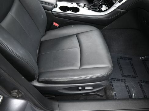 Used 2019 INFINITI Q50 Luxe image 40