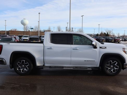 Used 2021 GMC Sierra 1500 SLT w/ SLT Premium Plus Package image 8