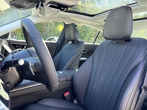 New 2026 Mercedes-Benz E 350 Sedan image 12