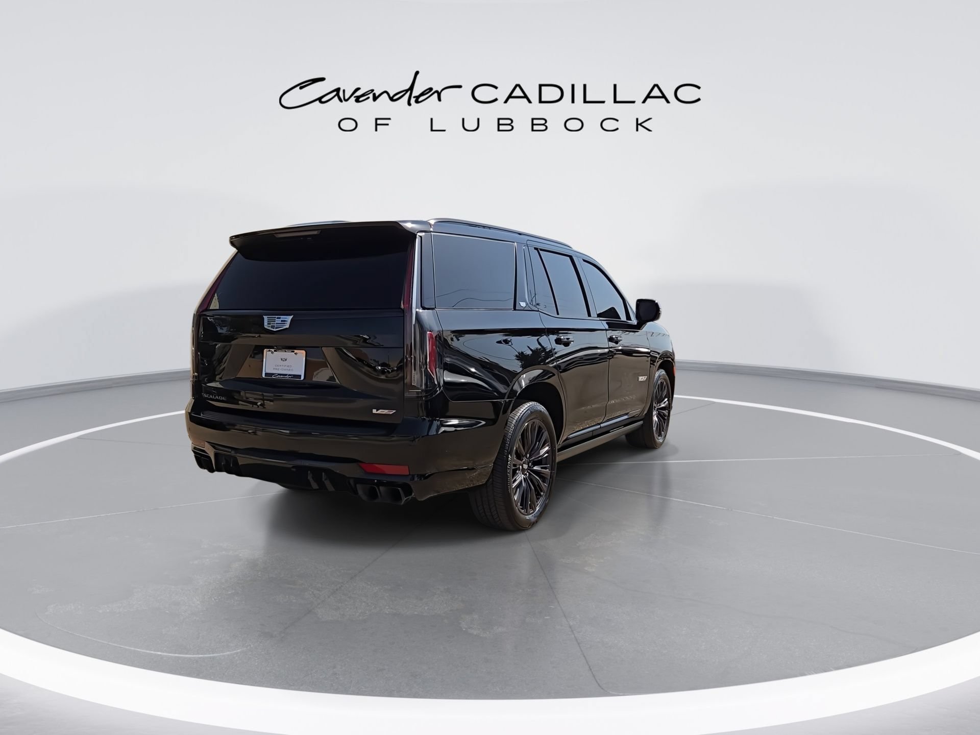 Certified 2023 Cadillac Escalade V w/ LPO, ONYX Package AWD/4WD image 8