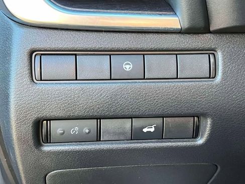 Used 2021 Nissan Rogue SL w/ Premium Package image 20