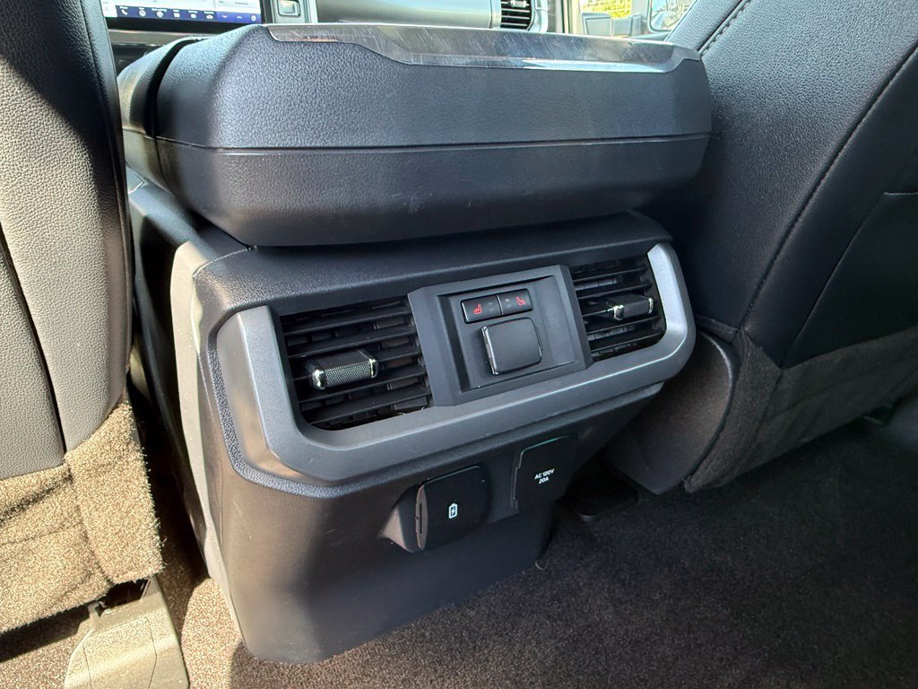 Used 2022 Ford F150 Lariat w/ Equipment Group 502A High AWD/4WD image 22