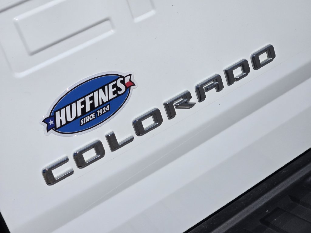 Used 2022 Chevrolet Colorado LT w/ Fleet Safety Package RWD image 11