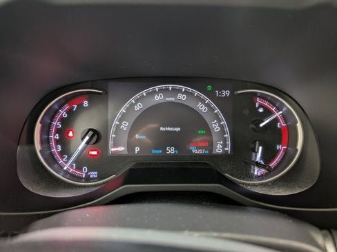 Used 2019 Toyota RAV4 Limited image 18