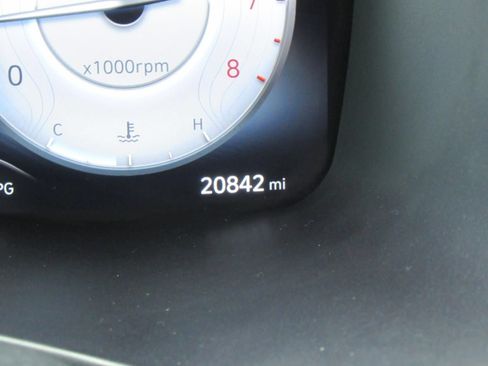 Used 2023 Hyundai Santa Fe Calligraphy FWD image 28