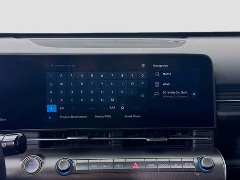 Used 2025 Hyundai Kona SEL image 13