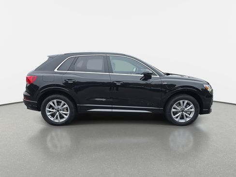 New 2025 Audi Q3 2.0T Premium image 4