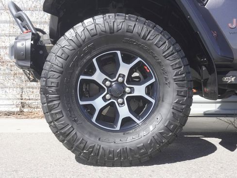 Used 2019 Jeep Wrangler Unlimited Rubicon image 32