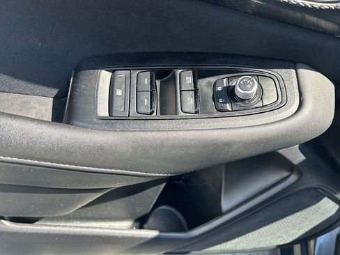 Used 2024 Subaru Legacy Premium AWD/4WD image 29