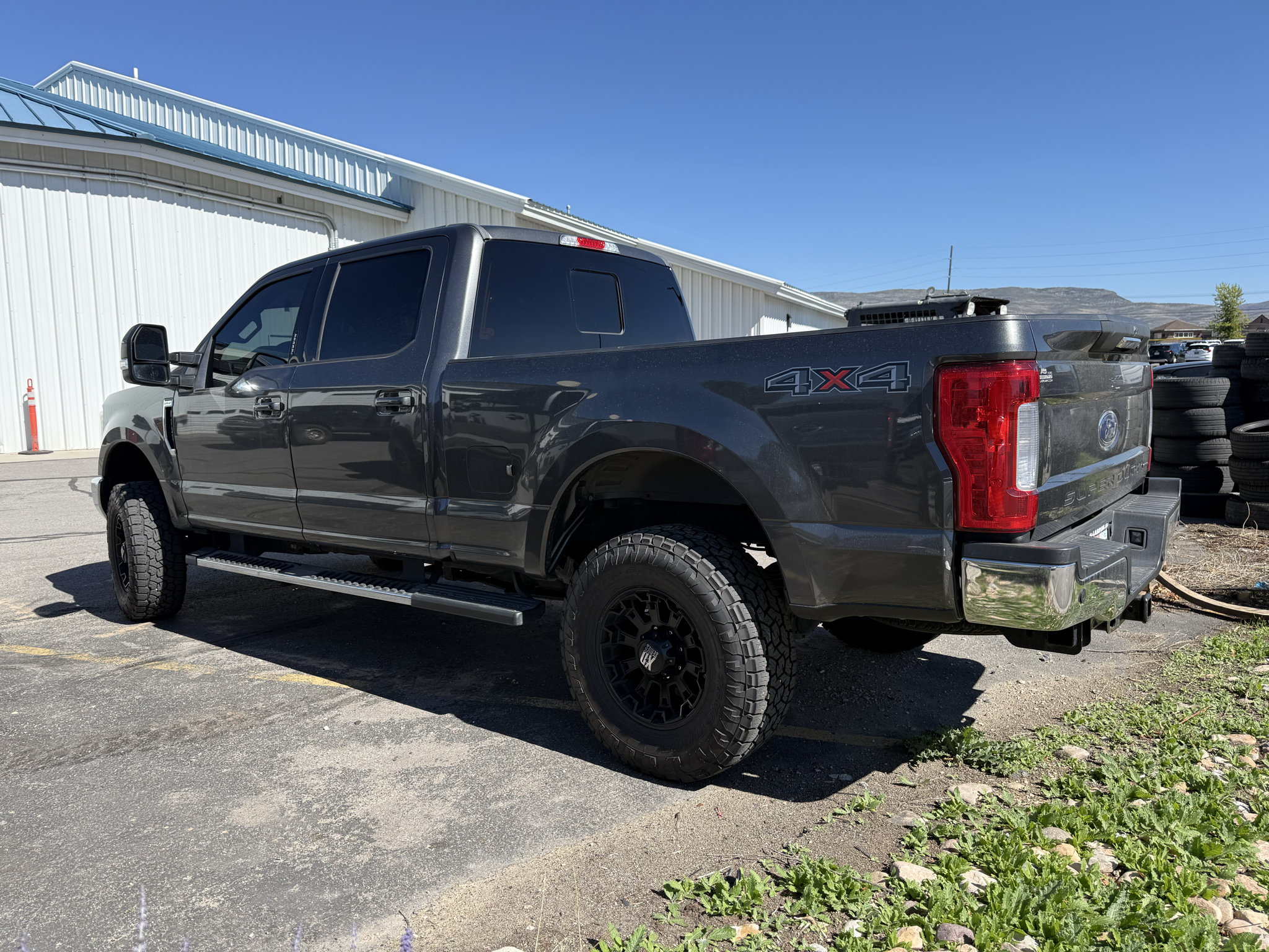 Used 2017 Ford F250 Lariat AWD/4WD image 6
