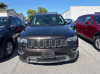 Used 2017 Jeep Grand Cherokee Limited AWD/4WD video 3