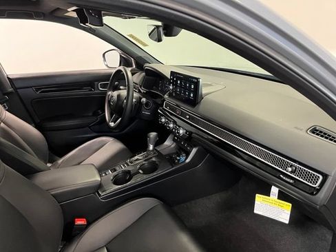 Used 2026 Honda Civic Sport Touring image 11