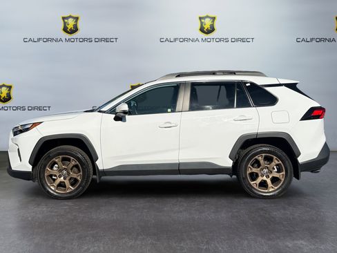 Used 2023 Toyota RAV4 Hybrid Woodland image 2
