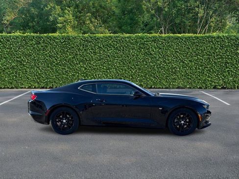 Used 2021 Chevrolet Camaro LT image 2