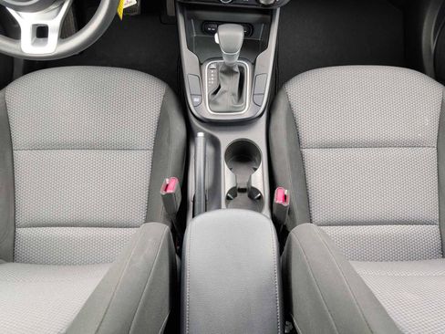 Used 2023 Kia Soul LX w/ LX Technology Package image 20