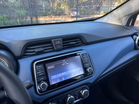 Used 2025 Nissan Versa SV image 20