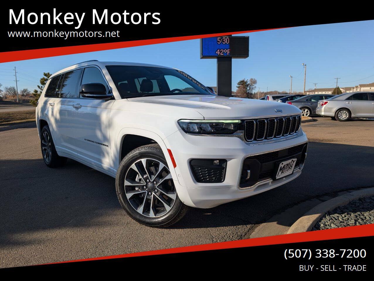 Used 2023 Jeep Grand Cherokee L Overland AWD/4WD image 1