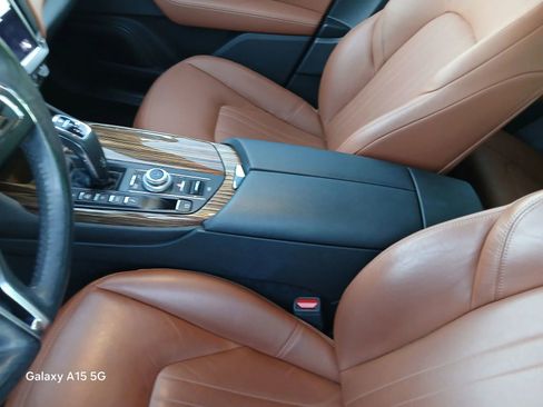 Used 2022 Maserati Levante Modena image 8