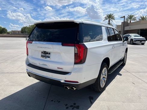 Used 2025 GMC Yukon XL Denali AWD/4WD image 8