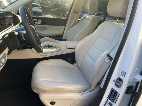 Certified 2025 Mercedes-Benz GLE 350 4MATIC w/ AMG Line Exterior image 20