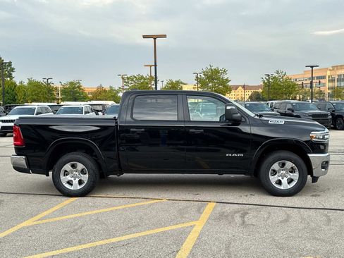 New 2025 RAM 1500 Big Horn image 4