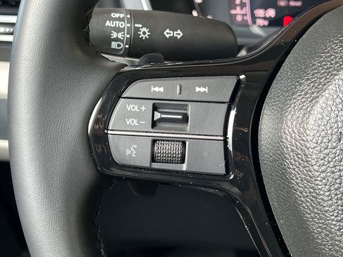 Used 2026 Honda Passport RTL image 32