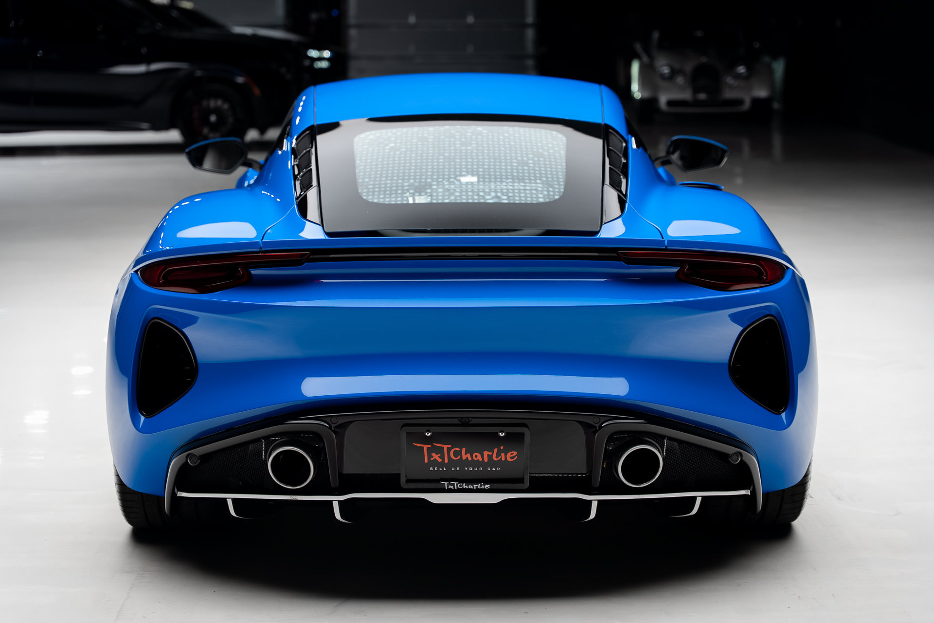Used 2025 Lotus Emira RWD image 26