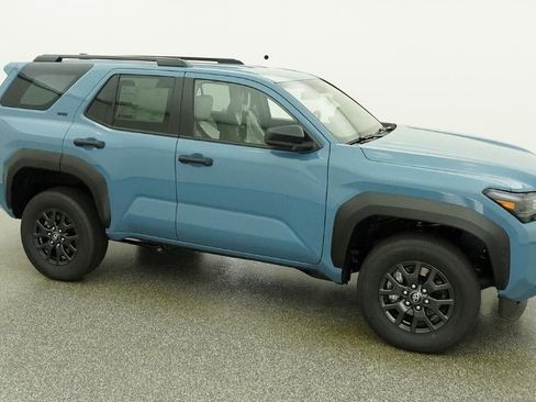 New 2026 Toyota 4Runner SR5 RWD image 12
