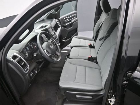 Used 2023 RAM 1500 Big Horn AWD/4WD image 10