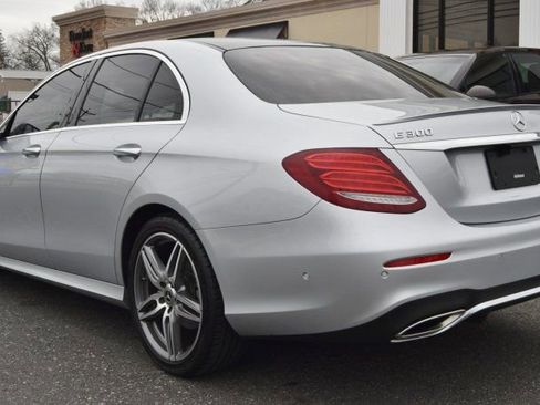 Used 2019 Mercedes-Benz E 300 4MATIC w/ Premium 1 Package image 3