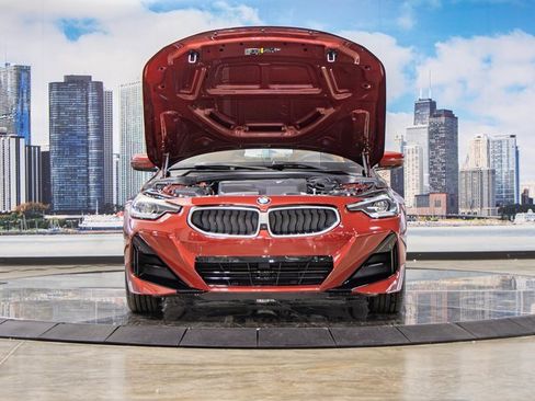 Used 2025 BMW 230i xDrive Coupe w/ M Sport Package image 4