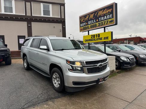 Used 2015 Chevrolet Suburban LT AWD/4WD image 1