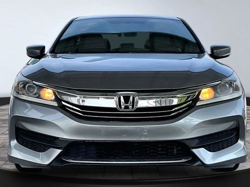 Used 2016 Honda Accord LX image 2