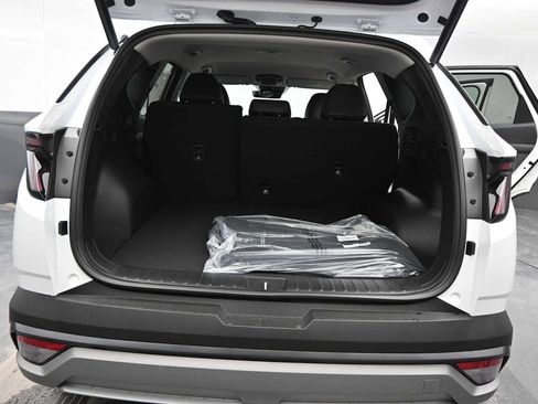 New 2026 Hyundai Tucson SEL AWD/4WD image 6