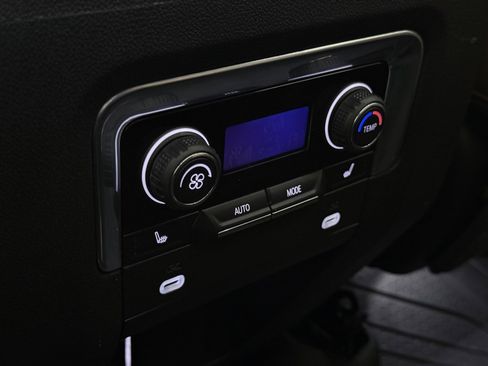 Used 2021 Chevrolet Tahoe High Country w/ Premium Package image 39