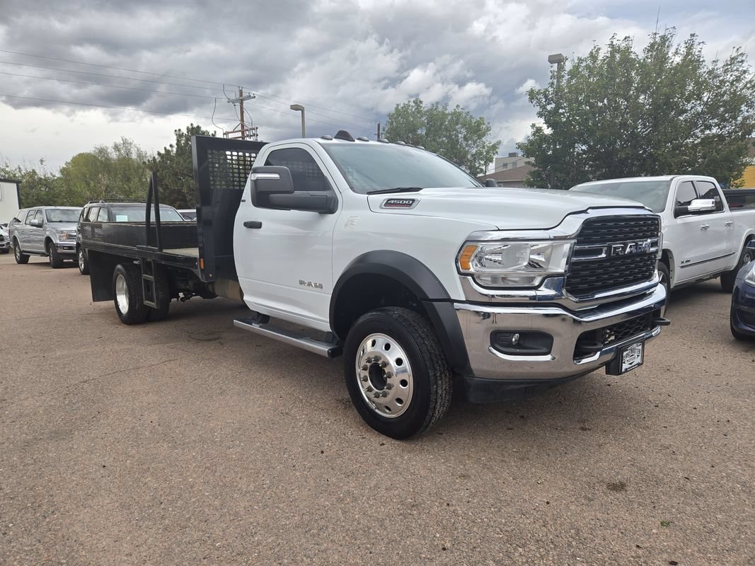 Used 2023 RAM 4500 SLT w/ Quick Order Package 27G SLT AWD/4WD image 2