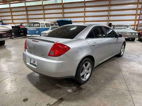 Used 2009 Pontiac G6 GT FWD image 7