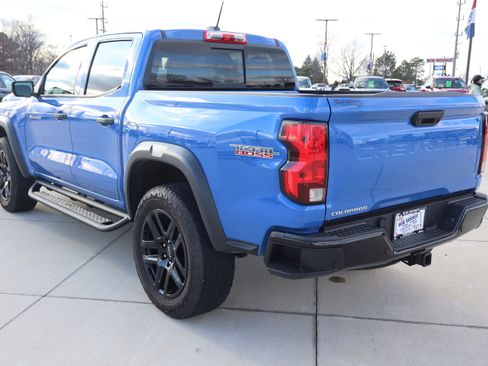 Used 2025 Chevrolet Colorado Trail Boss image 7