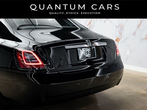 Used 2021 Rolls-Royce Ghost AWD/4WD image 27
