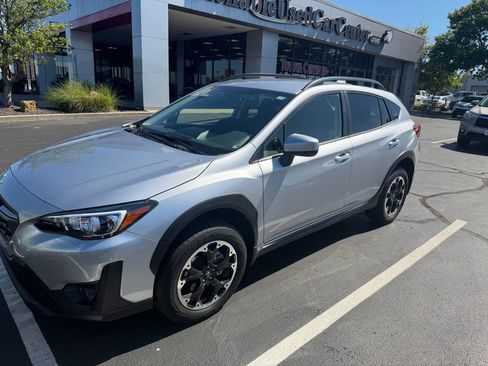 Used 2023 Subaru Crosstrek 2.0i Premium AWD/4WD image 11