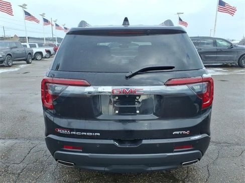 Used 2021 GMC Acadia AT4 w/ Technology Package image 6